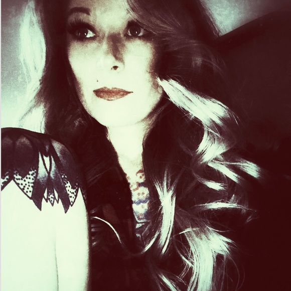 Meet your Posher, Mal - Picture 5 of 6